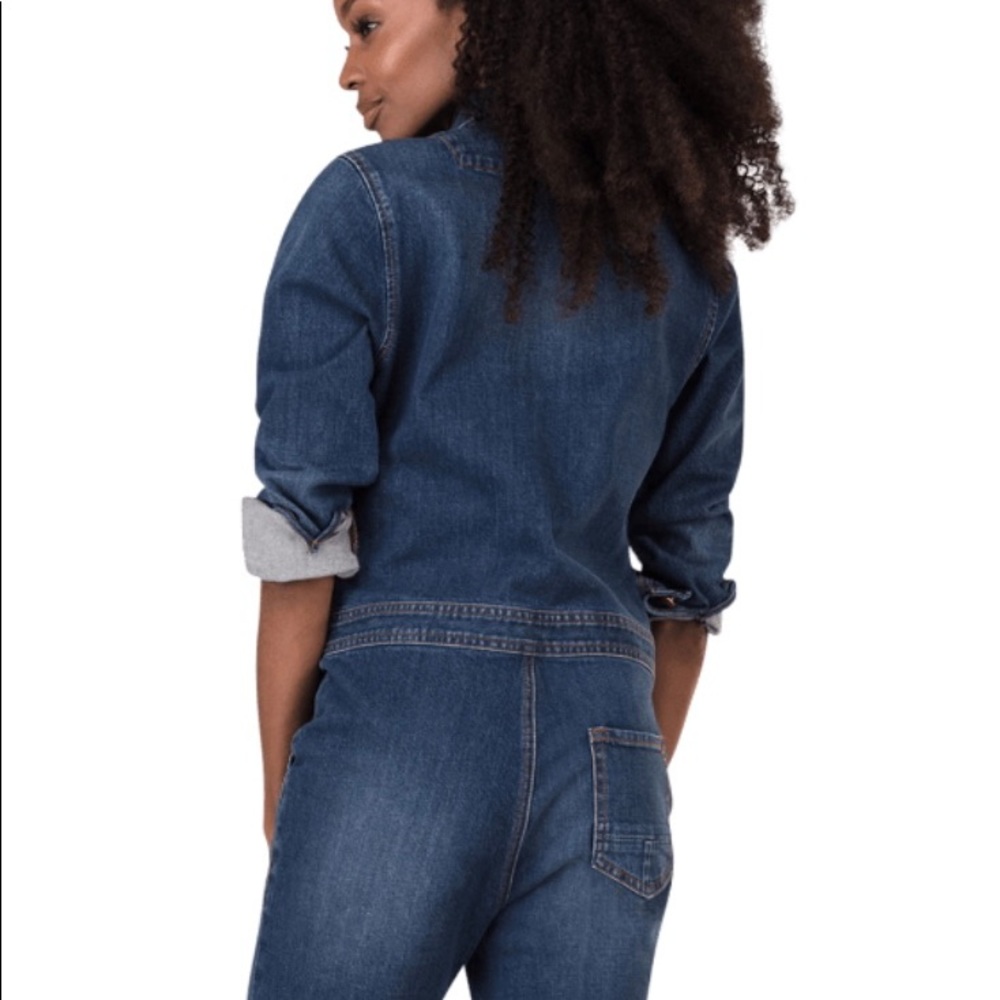 NWT denim jumpsuit. Size small. - Picture 2 of 4